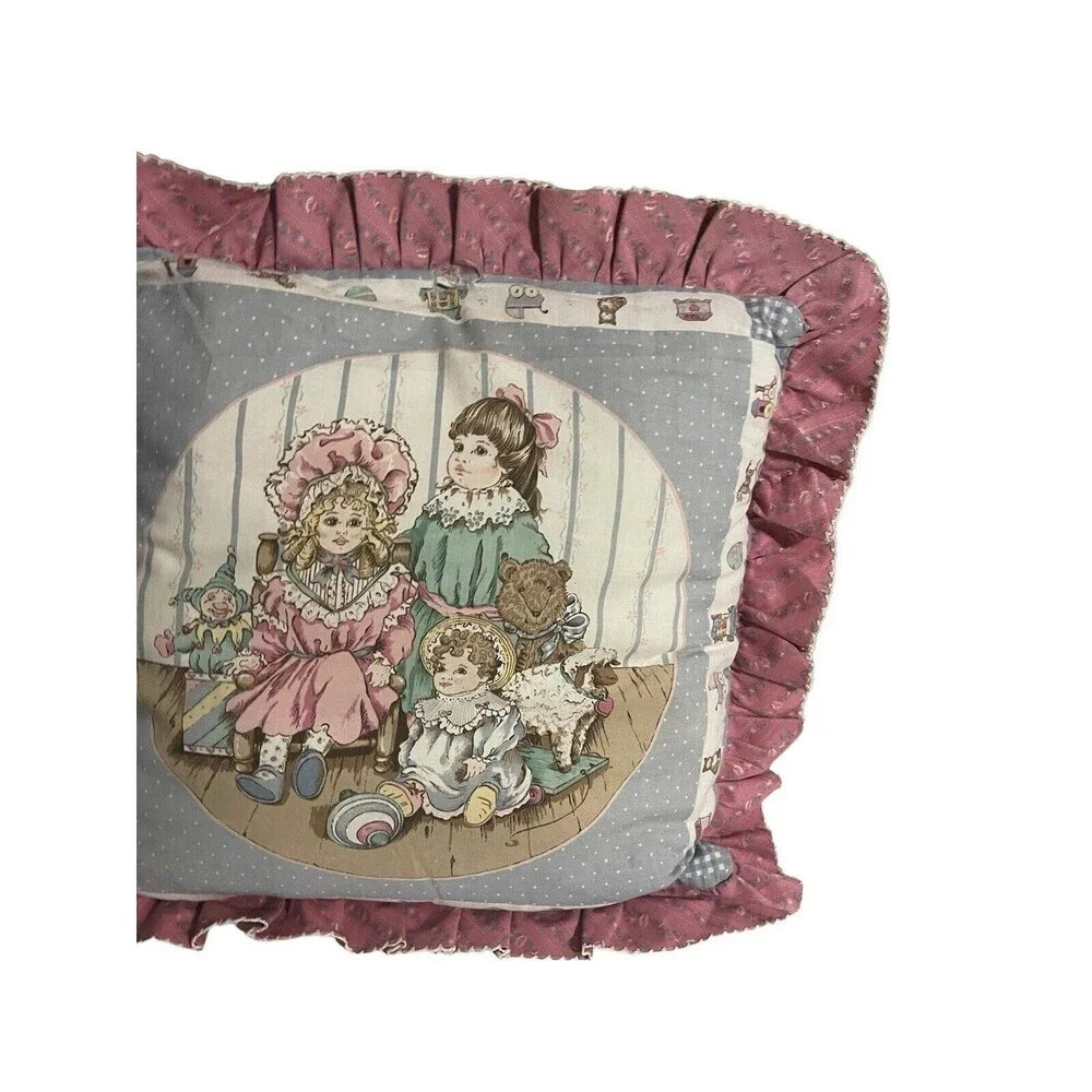 Vintage Handmade Quilted Girls Bear Pink Accent Pillow 80’s 15x15 RARE